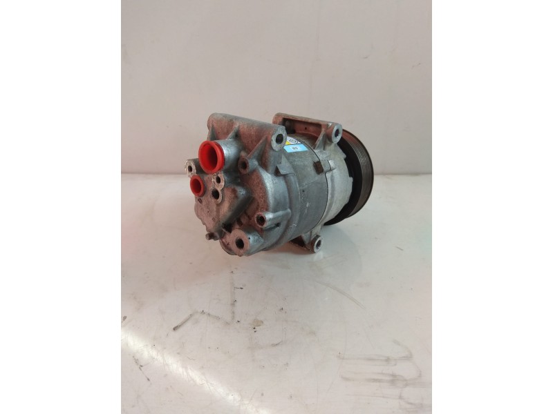 Recambio de compresor aire acondicionado para renault megane ii berlina 5p 1.9 dci diesel referencia OEM IAM 8200309193  
							