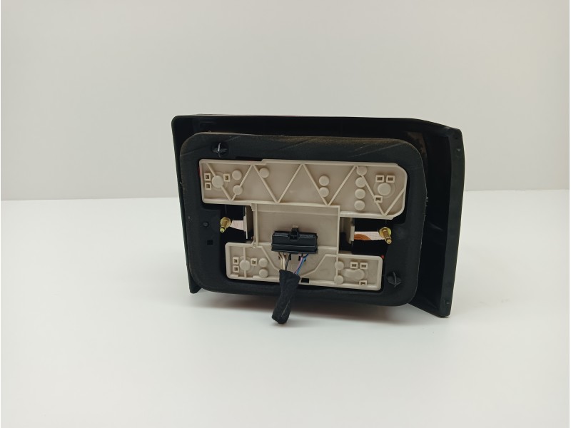 Recambio de piloto trasero izquierdo para renault 19 hatchback (b/c53) 1.4 referencia OEM IAM   