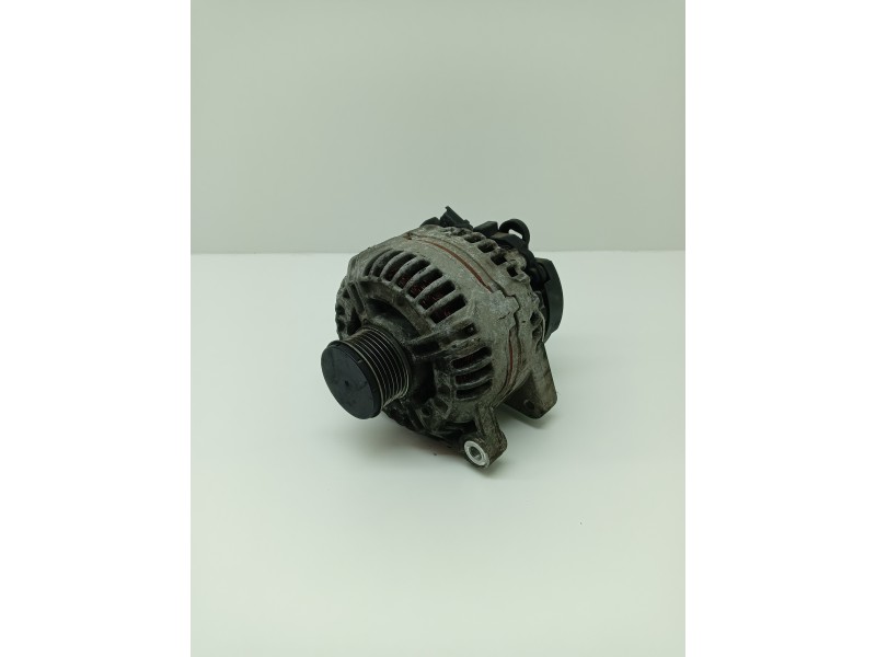 Recambio de alternador para peugeot 308 confort referencia OEM IAM 9646321880  
							