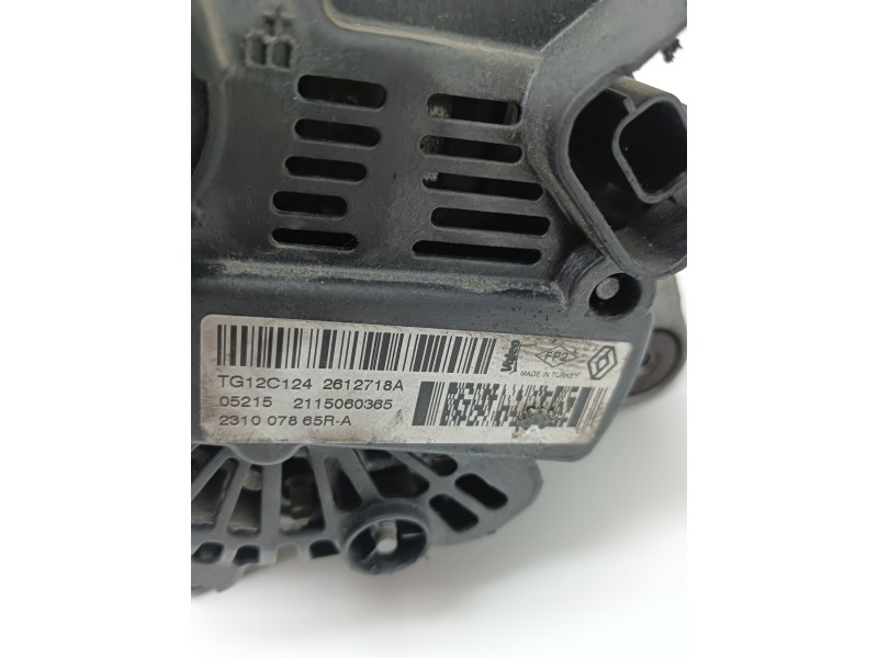 Recambio de alternador para renault clio iv expression referencia OEM IAM 231007865RA  