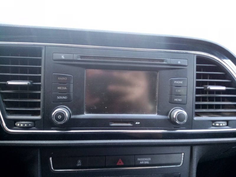Recambio de pantalla multifuncion para seat leon (5f1) 1.6 tdi referencia OEM IAM   
							