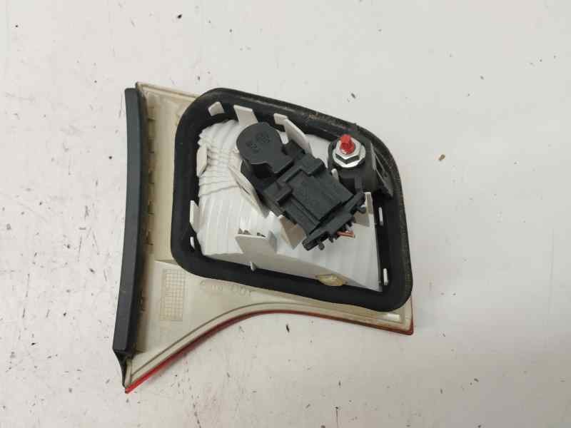 Recambio de piloto trasero derecho para audi a4 berlina (8e) 3.0 v6 24v tdi referencia OEM IAM 96503802  
							