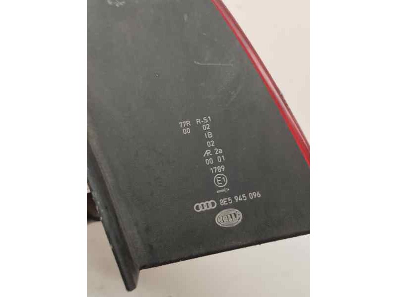 Recambio de piloto trasero derecho para audi a4 berlina (8e) 3.0 v6 24v tdi referencia OEM IAM 8E5945096  
							