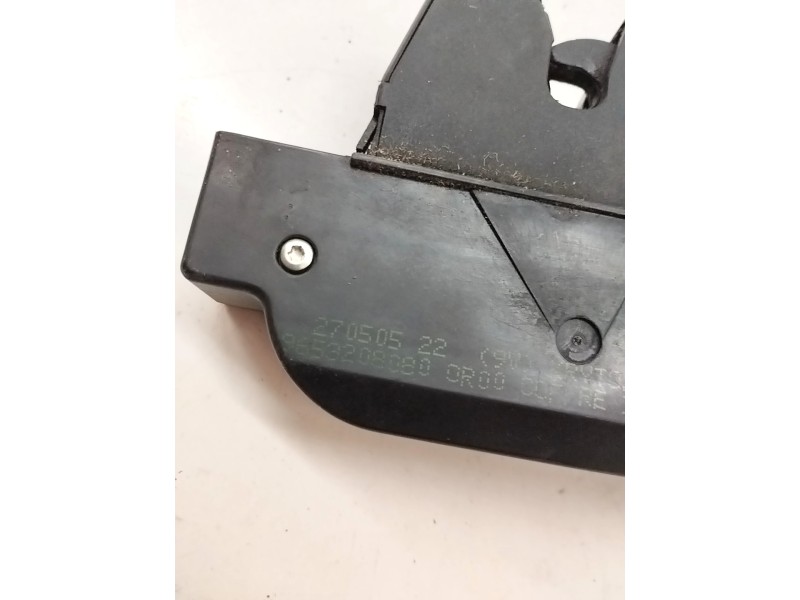 Recambio de cerradura maletero / porton para peugeot 407 1.6 hdi referencia OEM IAM 9653208080  