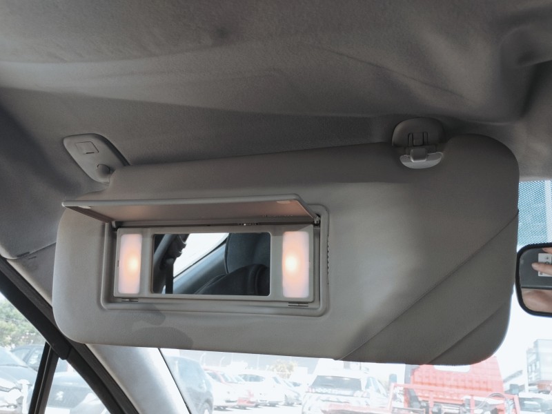 Recambio de parasol izquierdo para peugeot 407 1.6 hdi referencia OEM IAM   
							