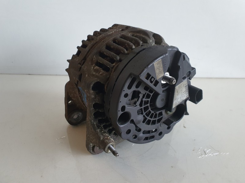 Recambio de alternador para seat leon (1m1) 1.6 16v referencia OEM IAM 028903028A  
							
