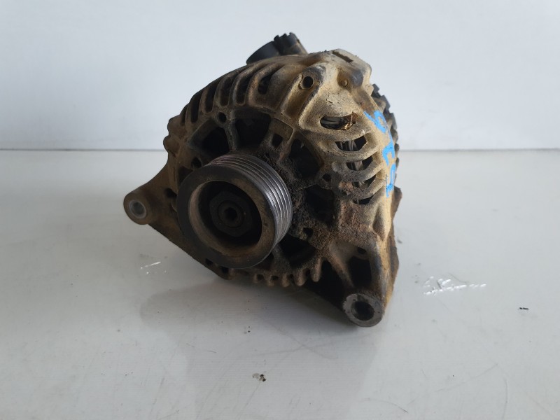 Recambio de alternador para peugeot 106 (s2) 1.1 referencia OEM IAM   
							