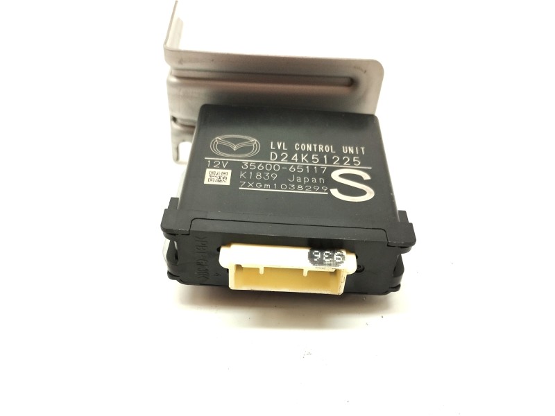 Recambio de modulo electronico para mazda cx-3 1.5 diesel cat referencia OEM IAM D24K51225  