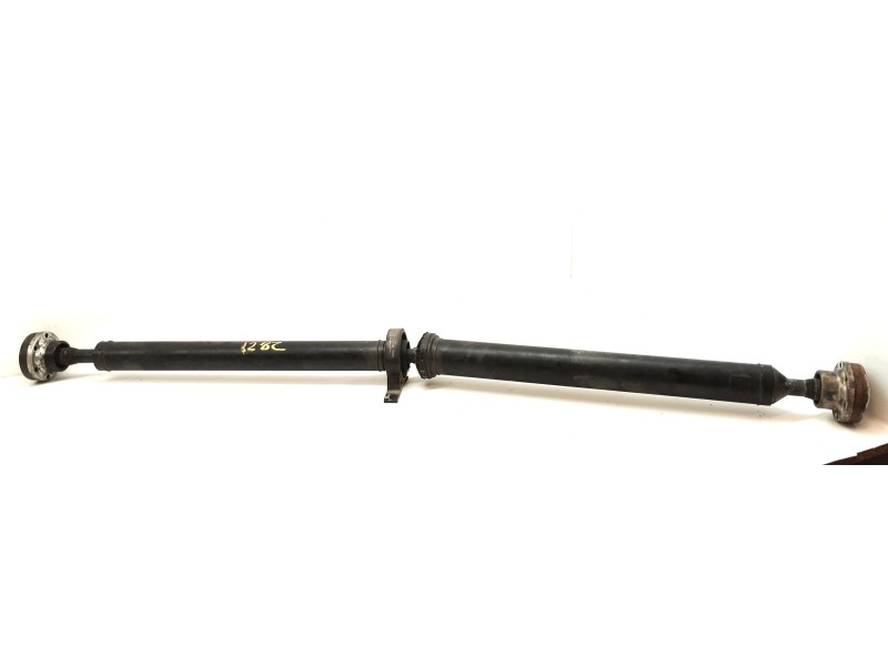 Recambio de cardan trasero para jaguar xe 2.0 diesel cat referencia OEM IAM GX734365BB  