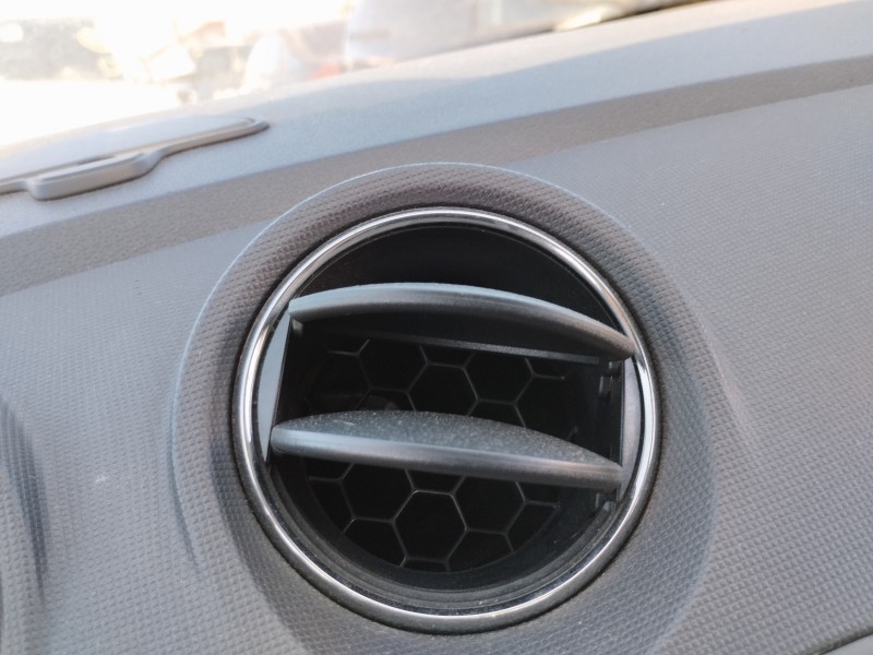 Recambio de rejilla aireadora para seat ibiza (6j5) 1.2 tsi referencia OEM IAM   
							