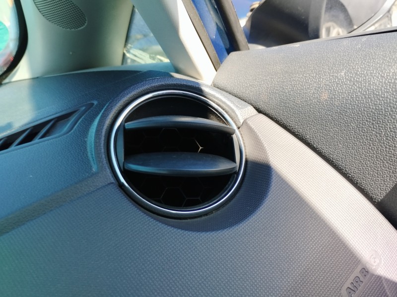 Recambio de rejilla aireadora para seat ibiza (6j5) 1.2 tsi referencia OEM IAM   
							