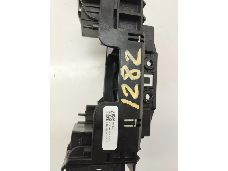 Recambio de mando intermitentes para jaguar xe 2.0 diesel cat referencia OEM IAM GX7313N064FA  