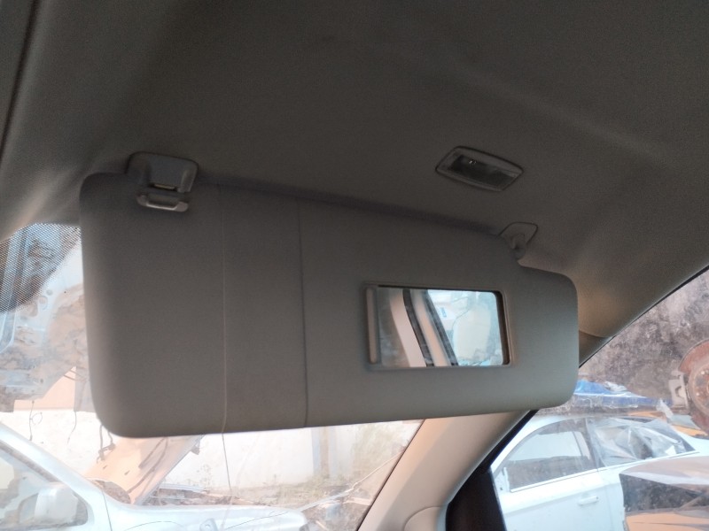 Recambio de parasol derecho para volkswagen touran (1t3) 1.6 tdi dpf referencia OEM IAM   
							