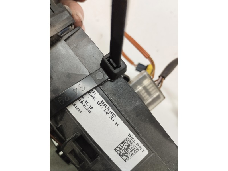 Recambio de mando multifuncion para citroën c4 picasso feel referencia OEM IAM 96667245ZD  
							