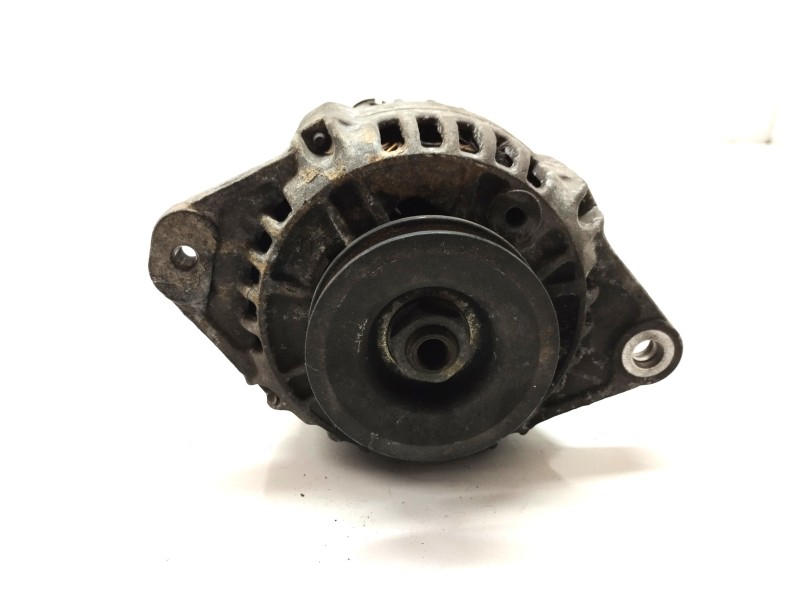 Recambio de alternador para nissan terrano/terrano.ii (r20) 2.7 turbodiesel referencia OEM IAM 231007F001  
							
