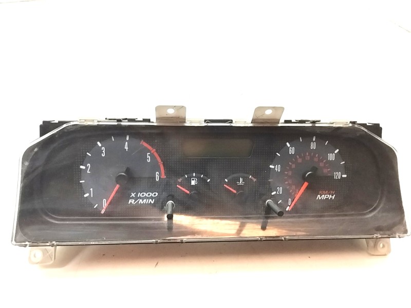 Recambio de cuadro instrumentos para nissan terrano/terrano.ii (r20) 2.7 turbodiesel referencia OEM IAM 2X803  