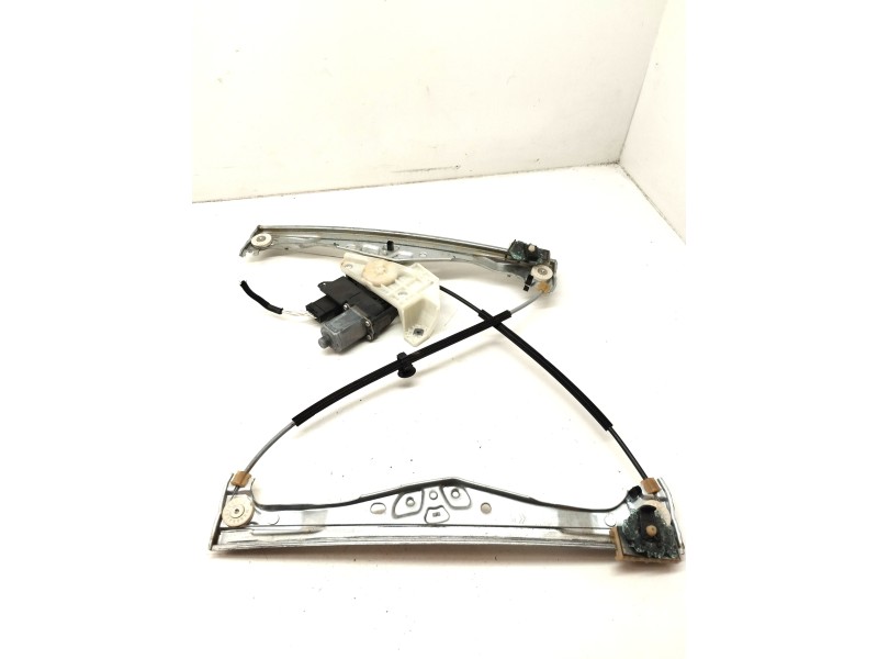 Recambio de elevalunas delantero izquierdo para citroën c4 cactus 1.2 12v e-thp / puretech referencia OEM IAM 9832873780  
							