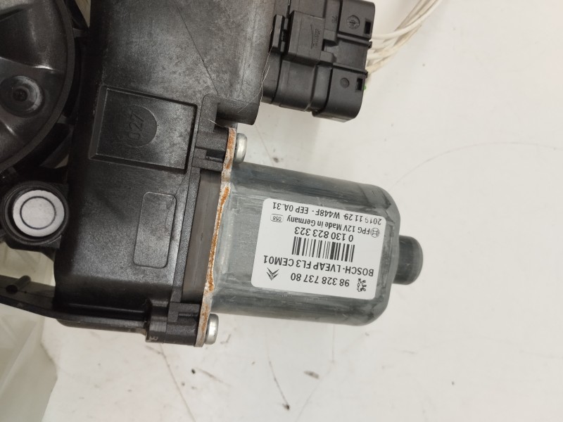 Recambio de elevalunas delantero izquierdo para citroën c4 cactus 1.2 12v e-thp / puretech referencia OEM IAM 9832873780  
							