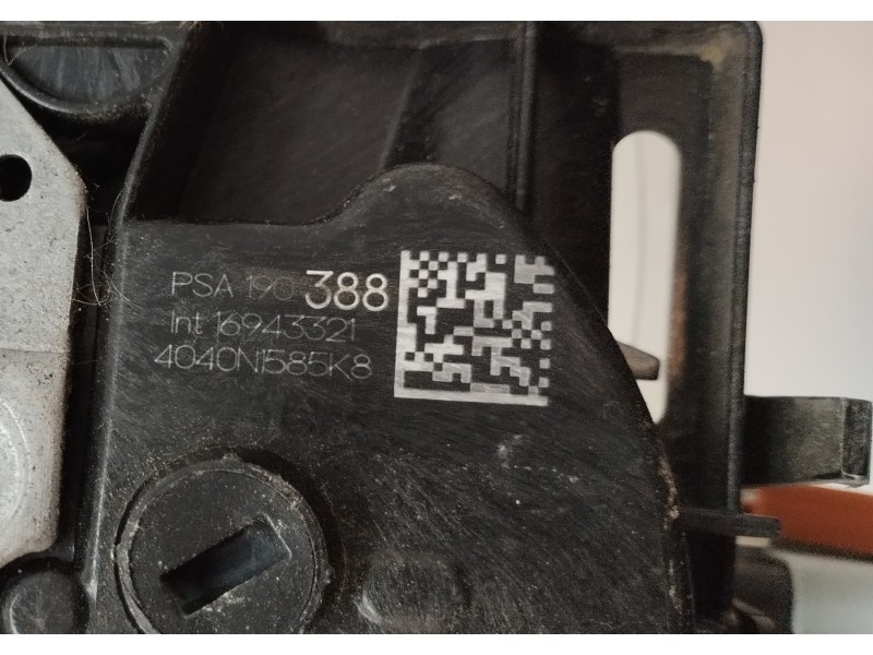 Recambio de cerradura puerta trasera derecha para citroën c4 cactus 1.2 12v e-thp / puretech referencia OEM IAM PSA190388  
							