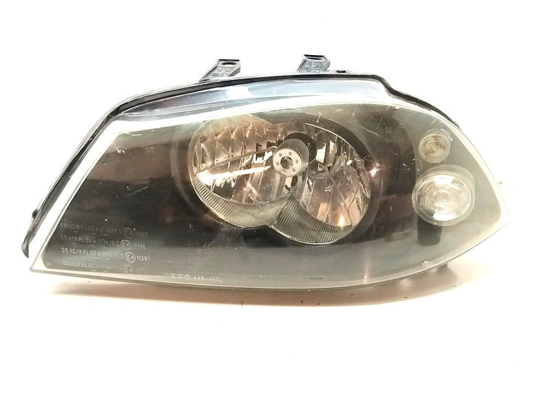 Recambio de faro izquierdo para seat cordoba berlina (6l2) 1.9 sdi referencia OEM IAM 4451115L  