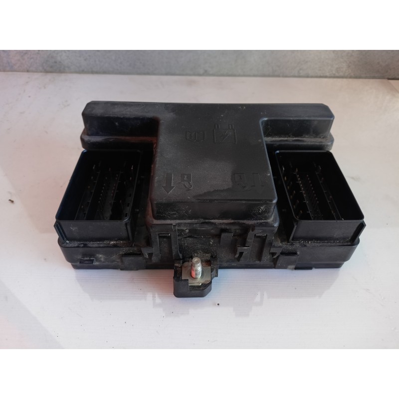 Recambio de caja reles / fusibles para ford ranger (tke) cabina simple 4x4 xl referencia OEM IAM GB3T14D068KC  