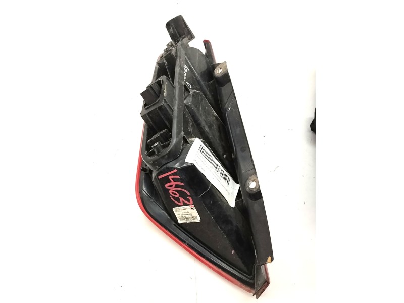 Recambio de piloto trasero derecho para fiat grande punto (199) 1.4 cat referencia OEM IAM 517015900  