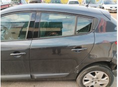 Recambio de puerta trasera izquierda para renault megane iii berlina 5 p 1.5 dci diesel fap referencia OEM IAM   