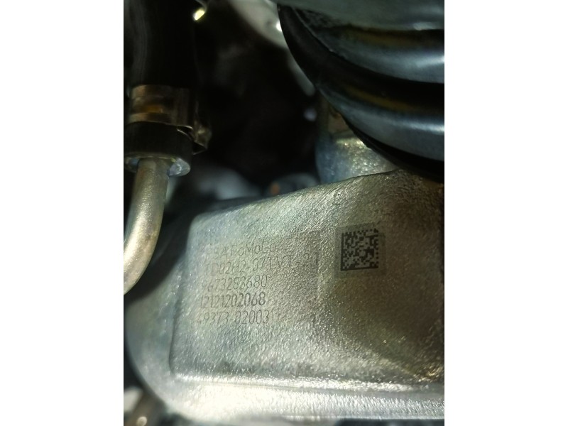 Recambio de motor completo para peugeot 208 access referencia OEM IAM 8HR  