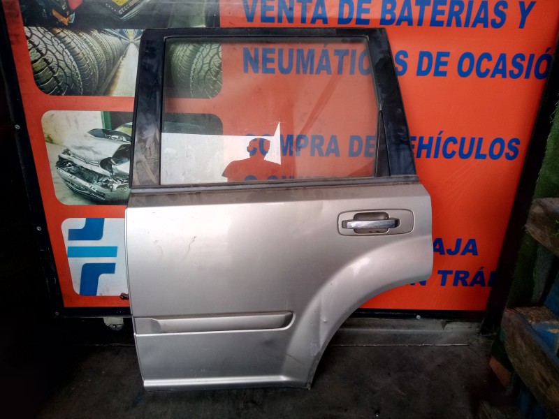 Recambio de puerta trasera izquierda para nissan x-trail (t30) referencia OEM IAM   
							