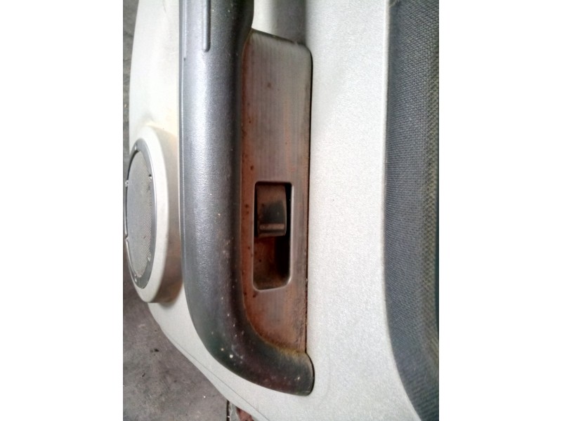 Recambio de mando elevalunas trasero izquierdo para nissan x-trail (t30) referencia OEM IAM   
							