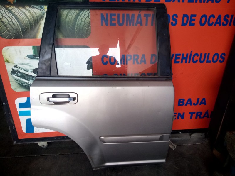 Recambio de puerta trasera derecha para nissan x-trail (t30) referencia OEM IAM   
							