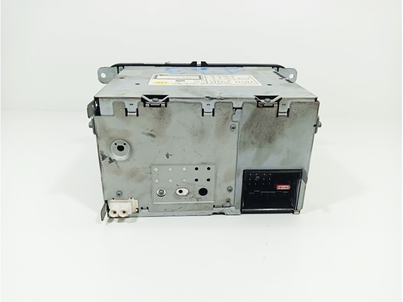 Recambio de sistema audio / radio cd para volkswagen passat variant (3c5) advance referencia OEM IAM 1K0035186AA  
							