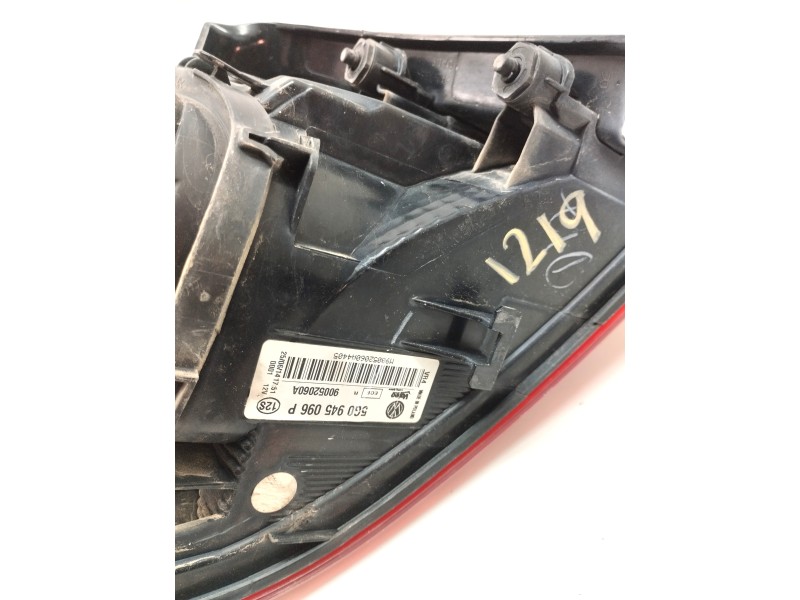 Recambio de piloto trasero derecho para volkswagen golf vii lim. 2.0 tdi referencia OEM IAM 5G0945096P  