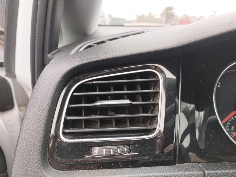 Recambio de rejilla aireadora para volkswagen golf vii lim. 2.0 tdi referencia OEM IAM   
							