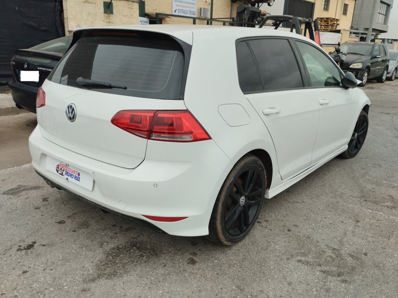 Recambio de cerradura puerta trasera derecha para volkswagen golf vii lim. 2.0 tdi referencia OEM IAM   
							