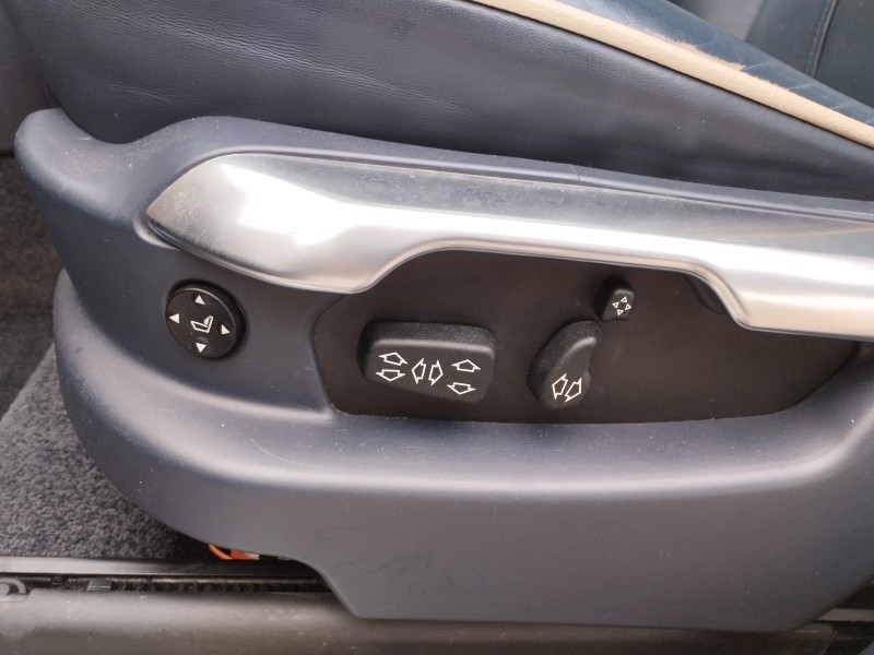 Recambio de asiento delantero izquierdo para land rover range rover (lm) vogue referencia OEM IAM   
							