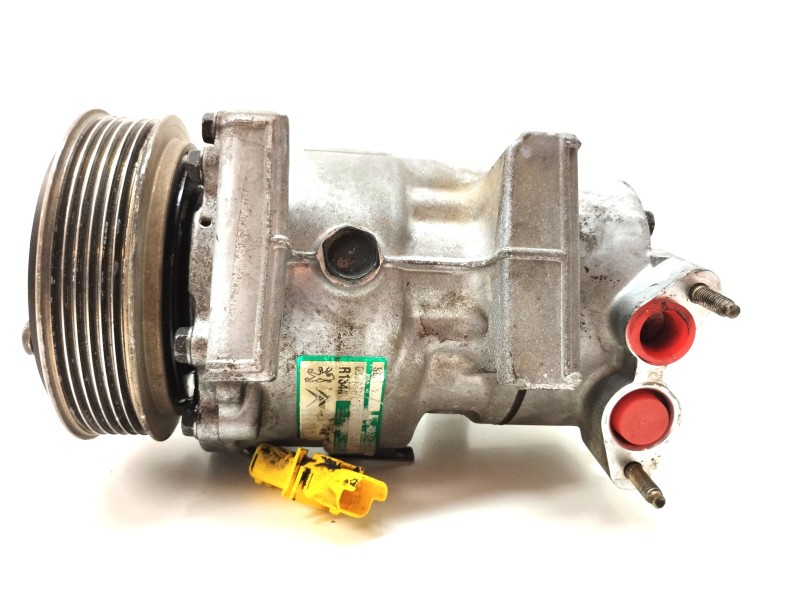 Recambio de compresor aire acondicionado para peugeot 206 berlina 1.4 referencia OEM IAM SD6VEAF  
							