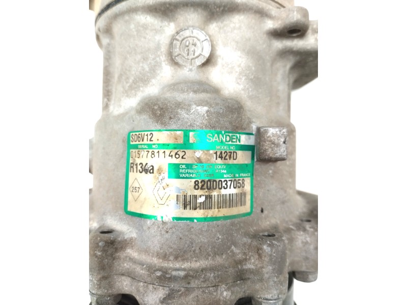 Recambio de compresor aire acondicionado para renault clio ii fase ii (b/cb0) 1.2 referencia OEM IAM 8200037058  