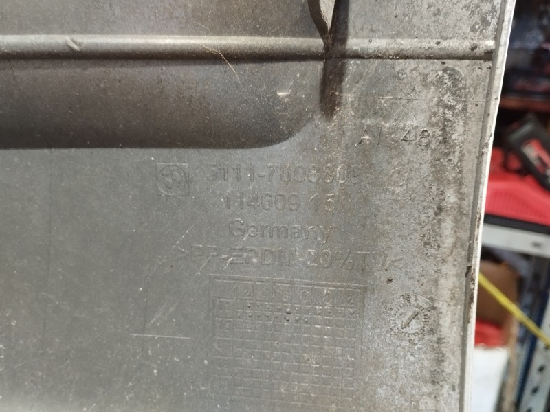 Recambio de paragolpes delantero para bmw serie 6 cabrio (e64) 645ci referencia OEM IAM 51117008809  