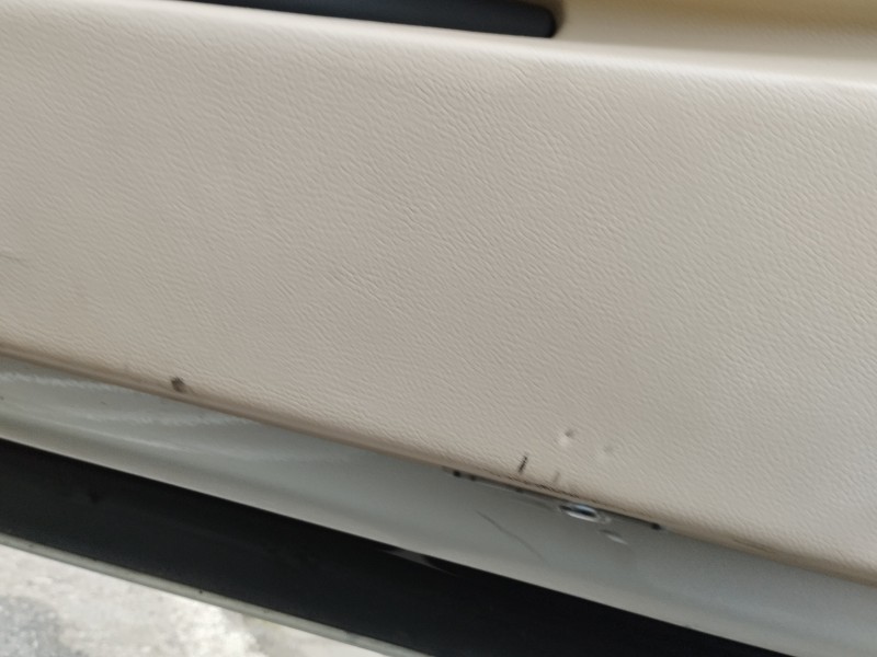 Recambio de guarnecido puerta delantera derecha para bmw serie 6 cabrio (e64) 645ci referencia OEM IAM   
							