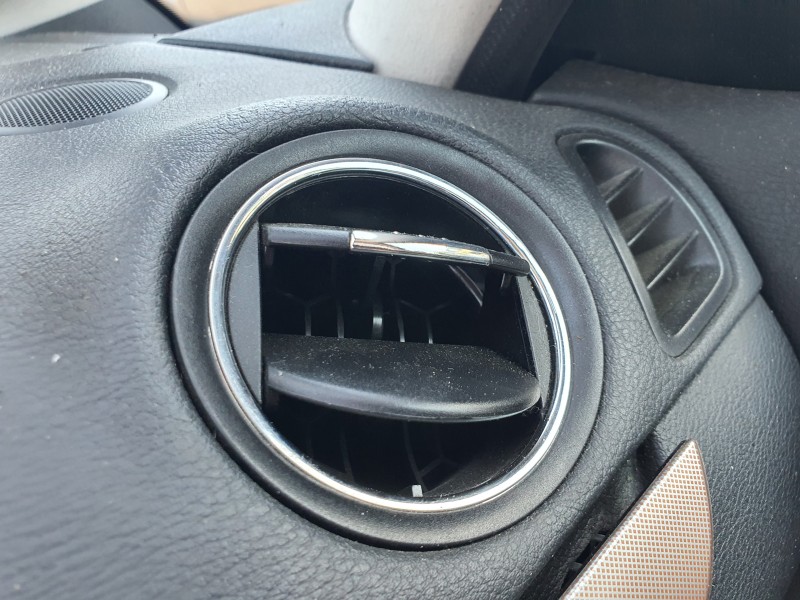 Recambio de rejilla aireadora para ford galaxy (ca1) 2.0 tdci cat referencia OEM IAM   
							