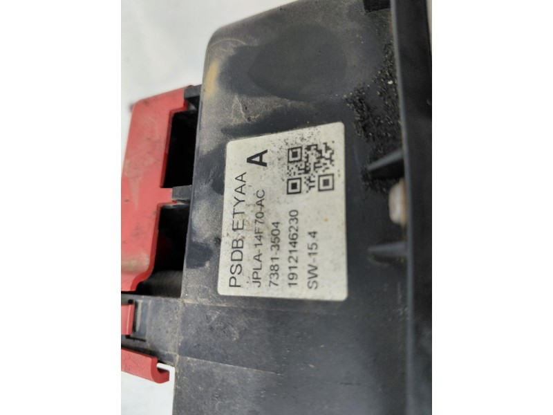 Recambio de caja reles / fusibles para jaguar i-pace (x590) ev400 awd referencia OEM IAM JPLA14F70AC  