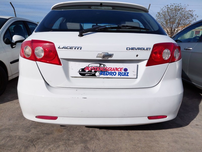Recambio de paragolpes trasero para chevrolet lacetti (j200) 2.0 d referencia OEM IAM   
