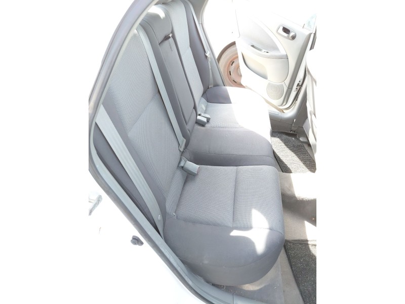 Recambio de asientos traseros para chevrolet lacetti (j200) 2.0 d referencia OEM IAM   