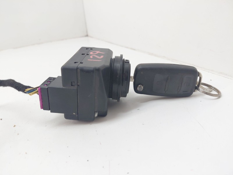Recambio de conmutador de arranque para volkswagen touareg (7l6) 3.0 v6 tdi dpf referencia OEM IAM 3D0905865C  
							