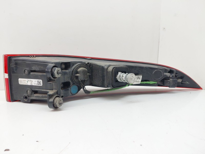 Recambio de piloto trasero izquierdo para jaguar i-pace (x590) ev400 awd referencia OEM IAM J9D313405  