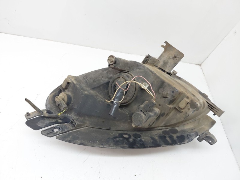 Recambio de faro derecho para citroën xsara picasso (n68) 2.0 hdi referencia OEM IAM   