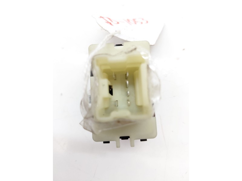 Recambio de mando elevalunas trasero izquierdo para dacia sandero stepway essential referencia OEM IAM 254214937R  