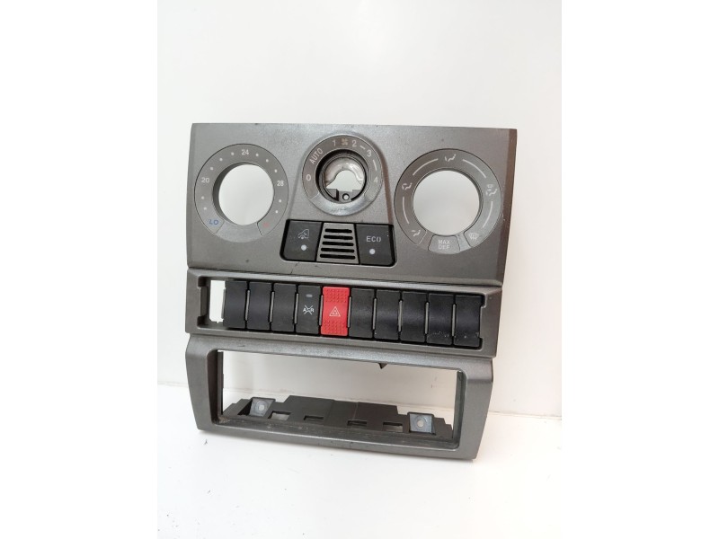 Recambio de no identificado para iveco daily furgón 2.3 diesel cat referencia OEM IAM 178140500  