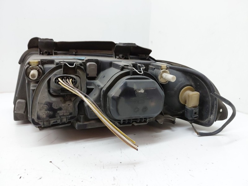 Recambio de faro derecho para audi a4 b5 (8d2) 1.9 tdi referencia OEM IAM 8D0941004AK  
							